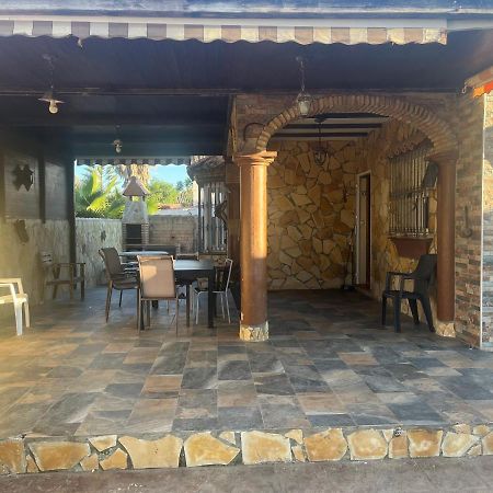 Chalet , A 6Km De La Playa チクラナ・デ・ラ・フロンテーラ エクステリア 写真